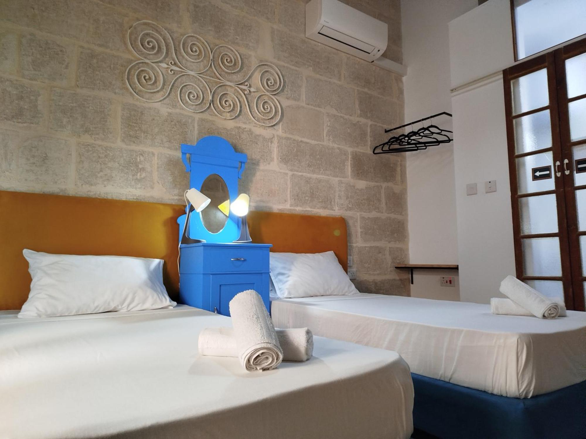 Limestone Sun Suites Sliema Ngoại thất bức ảnh