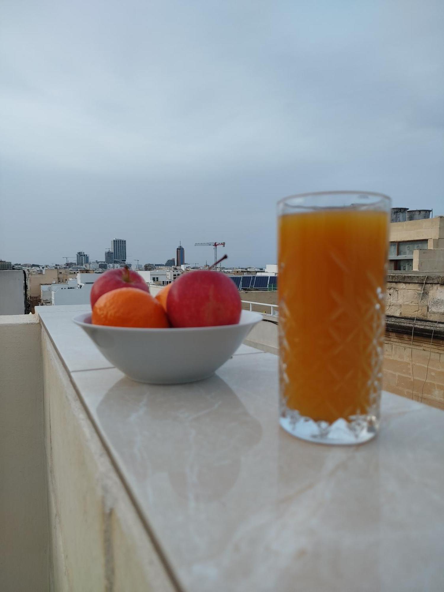 Limestone Sun Suites Sliema Ngoại thất bức ảnh