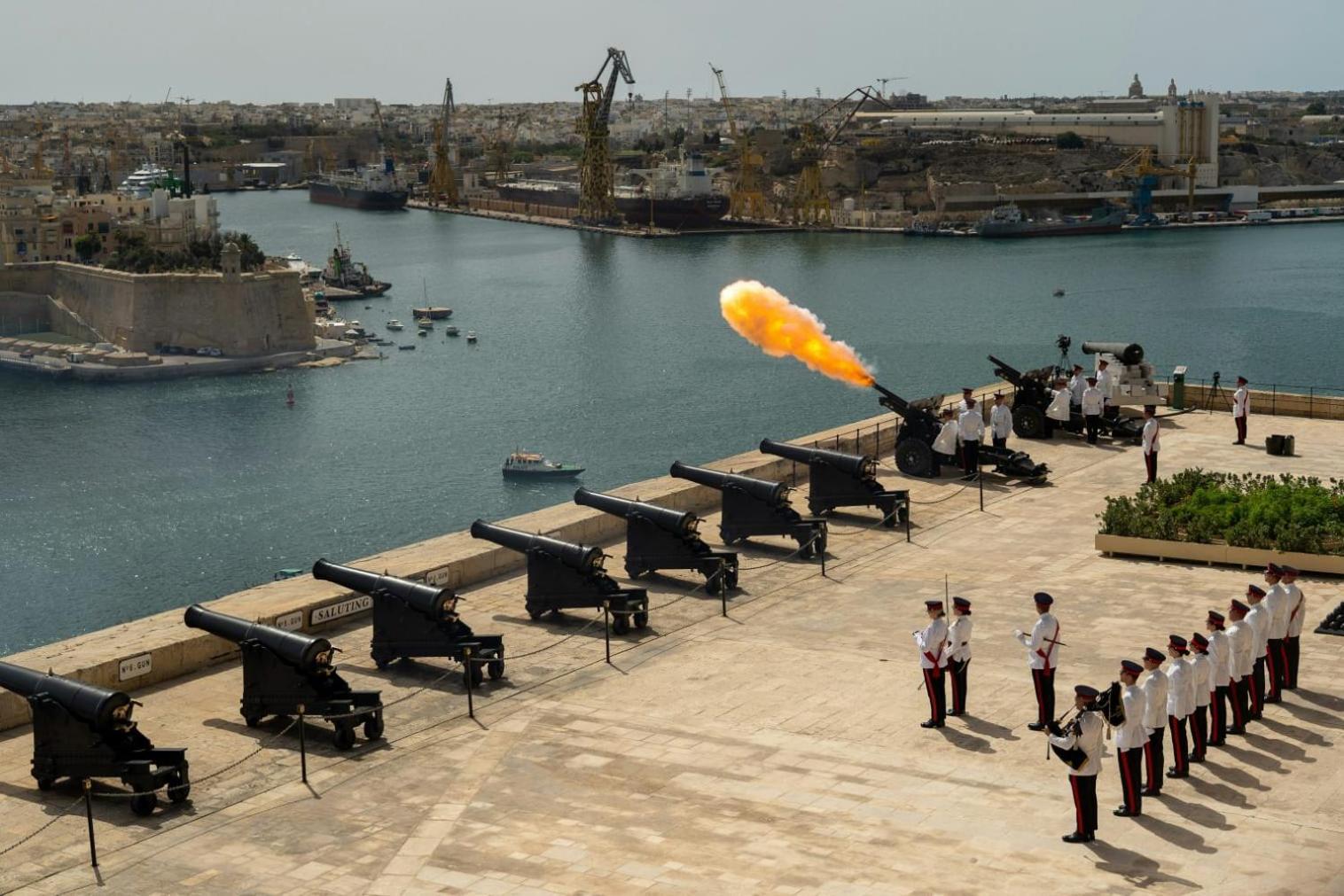 Limestone Sun Suites Sliema Ngoại thất bức ảnh