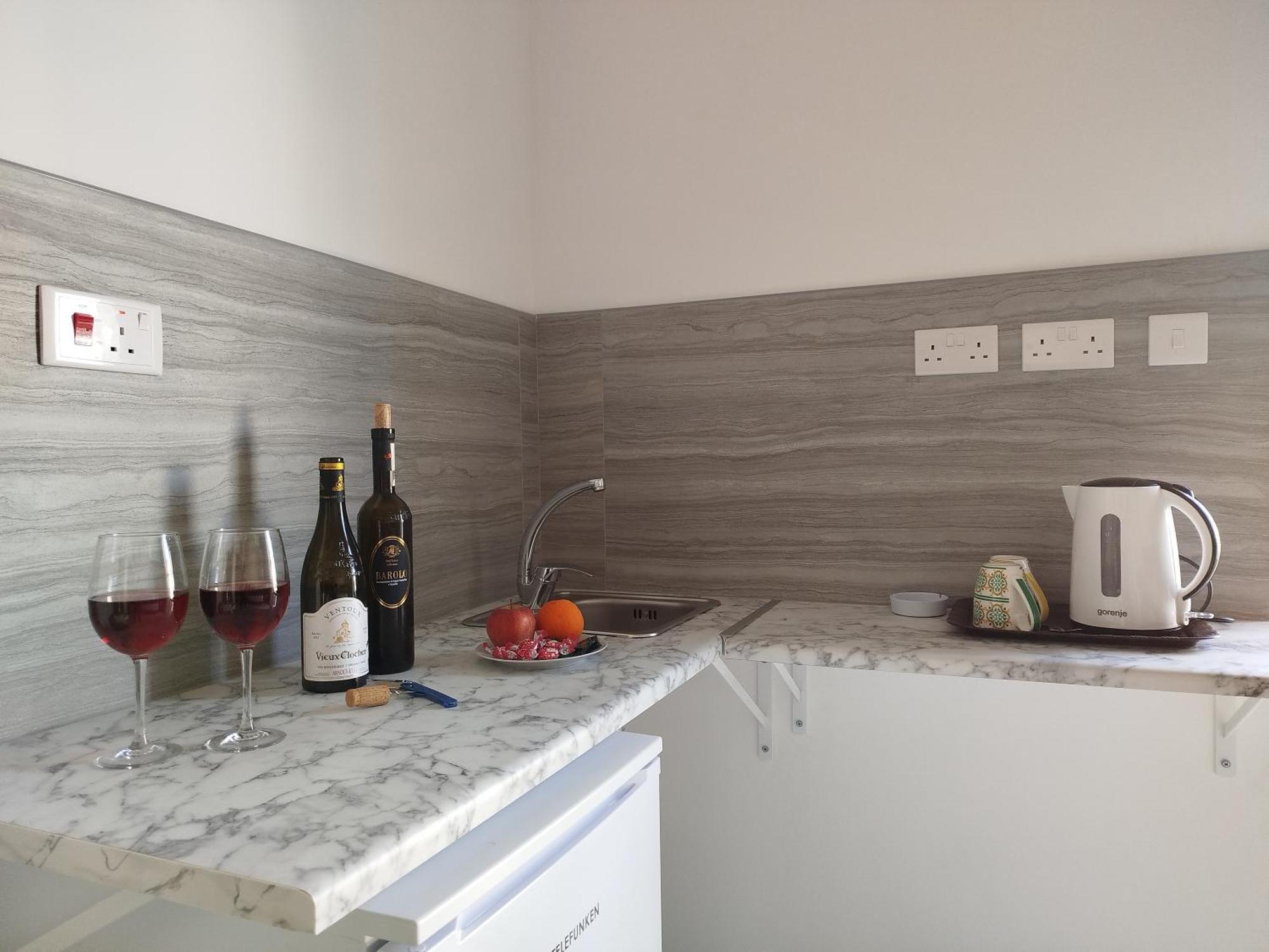 Limestone Sun Suites Sliema Phòng bức ảnh