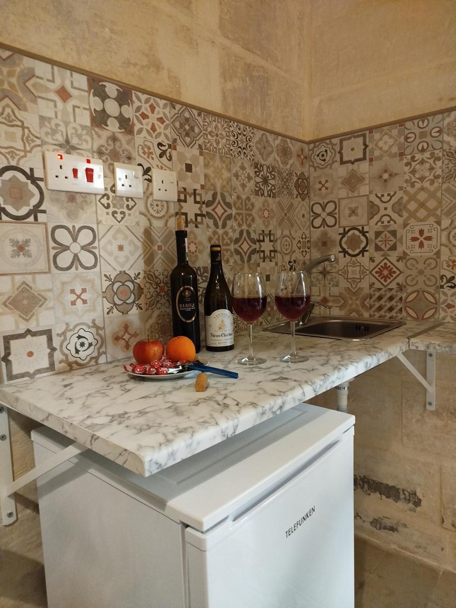 Limestone Sun Suites Sliema Phòng bức ảnh