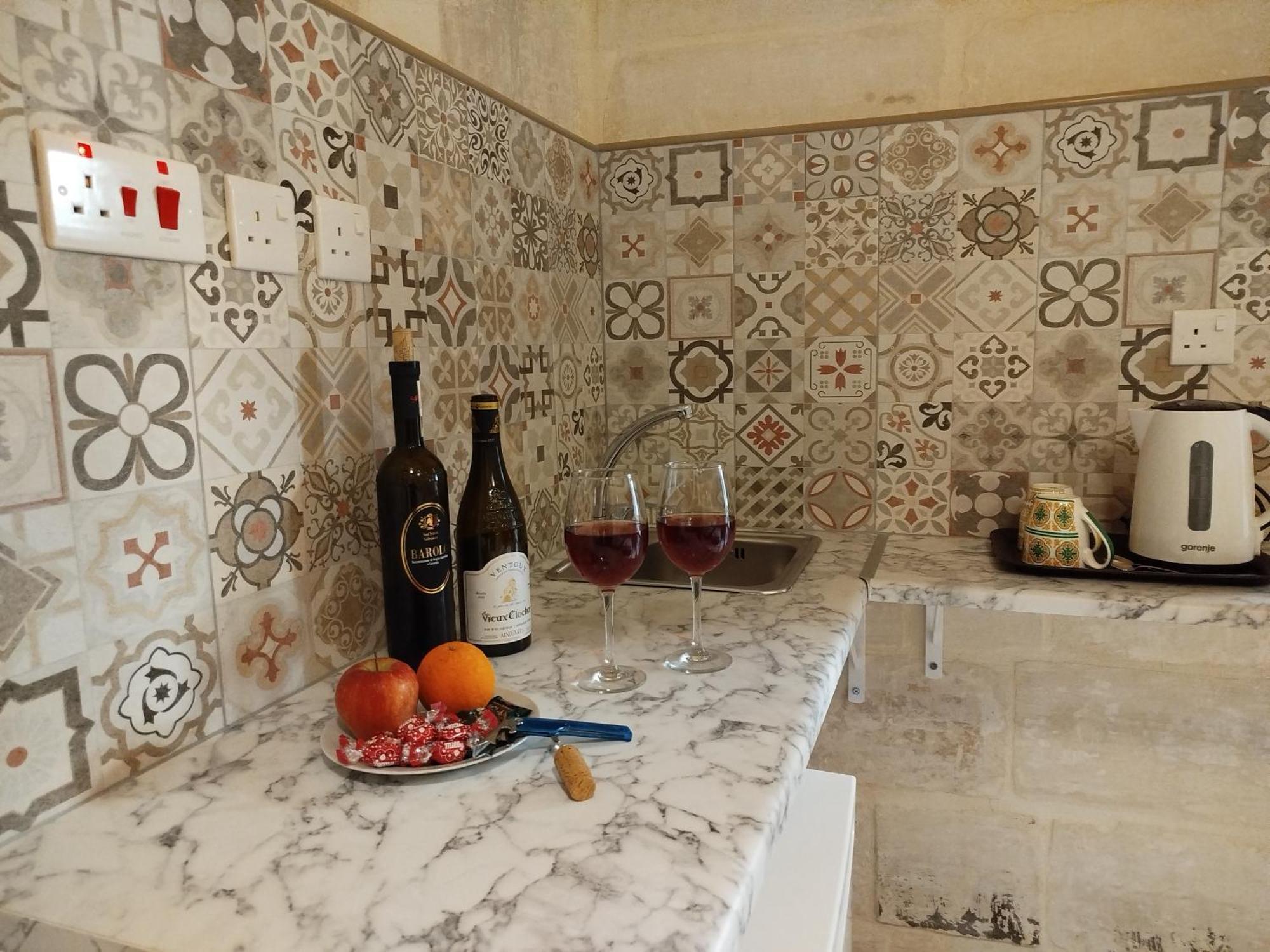 Limestone Sun Suites Sliema Ngoại thất bức ảnh
